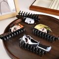 1PC Fashion Cute Cartoon Horror Hair Clip Tendy Claw Clips for Women Small Gifts for Friends (Ghost Face). 
