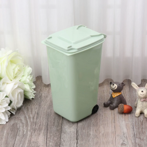 Mini Wheelie Trash Can Pen Holder Storage Bin Desktop Organizer Garbage Bucket