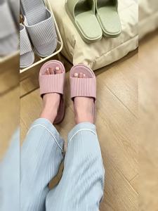 Non-Slip Soft-Soled Bathroom Slippers For Men Large Size Summer Bathing Sandals For Women Home Sandals For Men