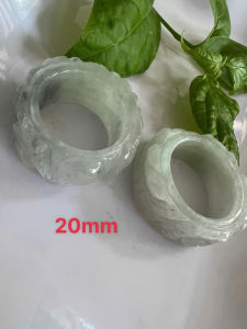 Nhẫn Rồng Nam Ni 20mm Cao 11mm Dầy 5mm Đá Cẩm Thạch trắng tự nhiên bóng đẹp hợp các anh mệnh kim mệnh thủy đeo có 450k ạ