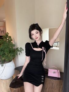 Ăn mặc sườn xám cách tân ngắn tay gợi cảm hiện đại trên đầu gối màu đen màu hồng cổ áo Trung Quốc eo cao thời trang thanh lịch ngọt ngào mát mẻ Bodycon 2024 căng ra tiệc tối