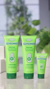 Combo Kem Dưỡng Da Tay Glysomed 3 Gói (2 X Tuýp Lớn 8.5 Fl Oz + 1 X Tuýp Kích Thước Túi Xách 1.7 Fl Oz)
