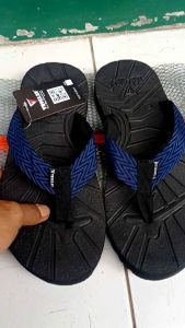 Sandal Jepit Triglav: Sandal Jepit Gunung Mudah Dipakai & Sandal Kasual Pria Wanita