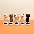 Hiasan Papan Pemuka Hiasan Papan Pemuka Kereta Hiasan Papan Pemuka Mainan Kucing Kartun Suria Hiasan Alat Kecil Hiasan Kereta Dashboard Kucing Bergegar untuk Tingkap Meja Kereta benchmark. 