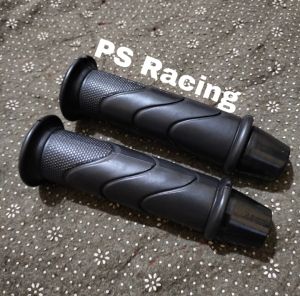 HANDGRIP STANDAR HONDA BEAT MODEL ORI UNIVERSAL + JALU STANG MODEL PCX HITAM