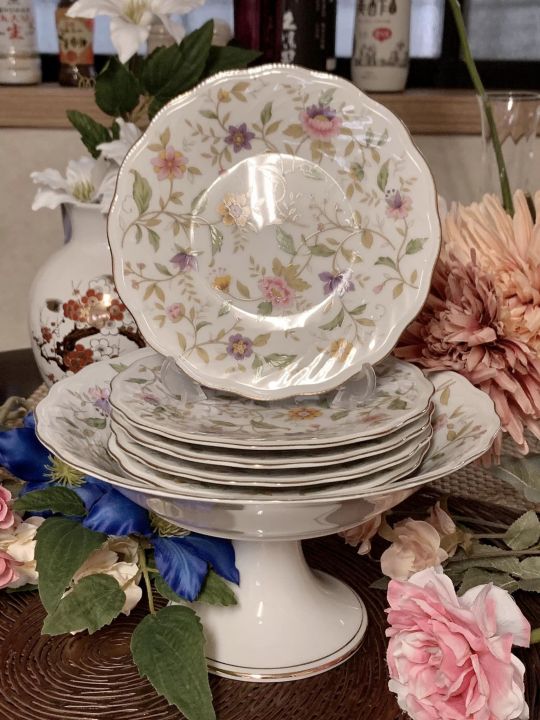 Plat à Gâteau Floral 