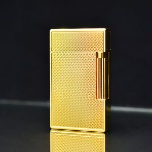 Bật lửa ST Dupont trắng ô vuông D139T ÂM THANH HAY HỘP BỌC DA SANG TRỌNG THÍCH HỢP LÀM QUÀ TẶNG