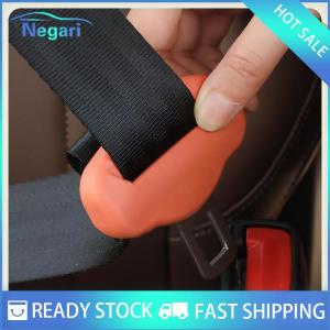 NG Motor✨ COD ✨ Car 1ชิ้นยางกันรอยขีดข่วนที่นั่งในรถยนต์หัวเข็มขัดป้องกันคลิปป้องกันปลอกป้องกันสากลสำหรับ SUV Sedan