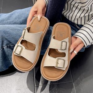 [Free Shipping] WomenS Summer Outdoor Slippers 2025 New Vintage Style Casual Versatile Soft Flat Beach Sandals
