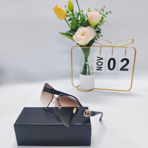 Fashionable womens square sunglasses Mens outdoor casual frameless gradient UV resistant sunglasses