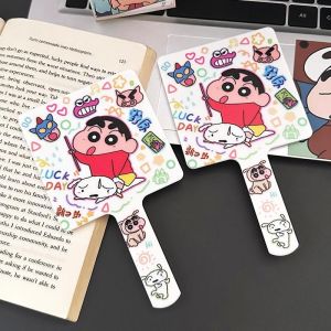 Gương Vuông trang điểm hoạ tiết hoạ cậu bé bút chì tiện lợi nhỏ gọn phù hợp mang theo bên người