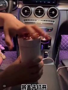 Vehicle mounted humidifier atomized air purifier aromatherapy unplugged spray deodorization and odor removal for locomotive