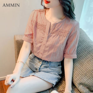 AMMIN เสื้อลูกไม้แขนสั้นใหม่เสื้อผู้หญิงผ้าลินินผ้าฝ้ายปักลูกไม้เสื้อลำลองคอวีแขนสั้นเสื้อเบลาส์ลำลอง2022