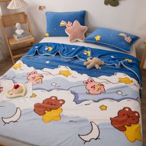 Air conditioning blanket coral velvet small blanket office cover blanket single person summer thin cover blanket sofa blanket