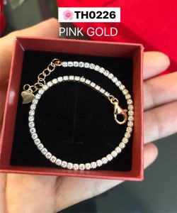 สร้อยข้อมือเงินแท้92.5% ชุบสีทอง หนา 1 ไมครอน ประดับเพชร cz รอบวง Free size 6-7.3" (เรือนเงินแท้92.5%)