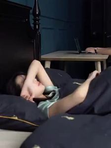 按摩热敷蒸汽眼罩缓解眼疲劳真丝睡眠遮光加热发热护眼贴USB充电Massage hot compress steam eye mask to relieve eye fatigue silk for sleep shading heating and eye protection patch USB charging