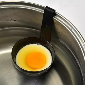 Creative Stainless Steel Egg Poacher Egg Boiled Non Stick Mold Kitchen Multifunctional Long Handle with Bracket Egg Cooking Tools