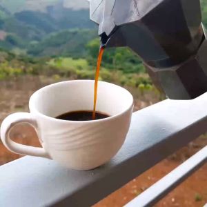 เมล็ดกาแฟ ดาววาวี 500 กรัม อาราบิก้า100% จากไร่ดอยวาวี เชียงราย