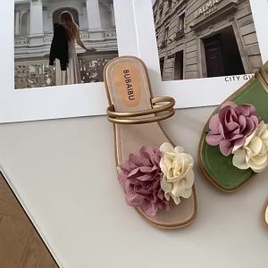 New Summer Trendy Fashionable Comfortable Durable Flat Sandals For Outdoor And Home Use Lightweight And Versatile