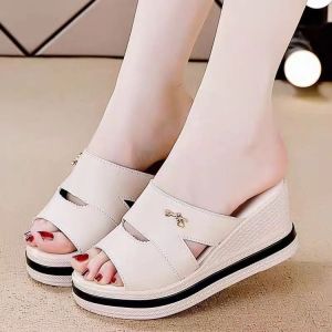 Free Shipping Soft Leather Thick-Soled Comfortable WomenS Slippers New Summer Style Fashionable For Outdoor Wear Waterproof With A Slight Wedge Heel And Height-Enhancing