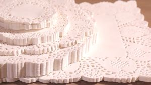 250Pcs Doily Paper Round Lace Baking Oil Absorbing Pastry Pads Fried Food Plates Pizzas Kertas Kek Hiasan
