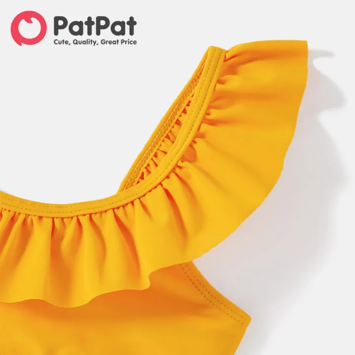 PatPat%20Family%20Matching%20Allover%20Lemon%20Print%20and%20Solid%20Halter%20Neck%20Two-piece%20Swimsuit%20or%20Swim%20Trunks%20Shorts%20-%20Image%207