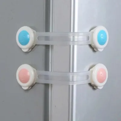 COMBO 5 Khóa Gài Tủ Lạnh An Toàn Cho Bé Chốt Khóa Ngăn Kéo Cửa Tủ Chống Kẹt Tay Trẻ Em / Khóa Tủ Lạnh & Tủ Khóa An Toàn Chống Mở Cửa Dành Cho Trẻ Em