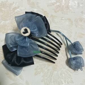 หวีสับ โบว์ หวีสับโบว์ ริบบิ้นผ้าใหมซาตินและผ้าแก้วรวมกันใน1ชิ้นงาน DIY ขนาด13ซม. (สุ่มจี้) พร้อมส่ง