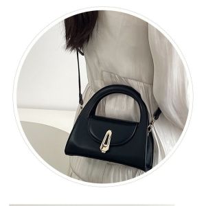 Tas Selempang Wanita Import Hitam Handbag Tas Cewek Fashion Premium Bag Korea Style Bag 8025