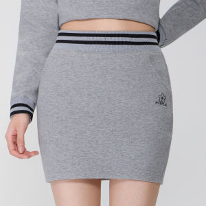 Áo quần chơi gôn mùa thu mới/đông cho nữ-dài tay nút áo phông có dây kéo ấm áp và thoải mái phong cách cao cấp vừa vặn thon gọn váy đồ thể thao giản dị cao ngoài trời chất lượng