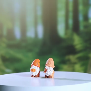 Set Of 3 Resin Leaf Miniatures Gnomes Ideal for Indoor and Outdoor Use Adds Unique Charm to Any Home or Garden Setting