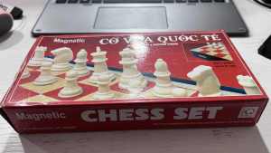 ♟️ Bộ Cờ Vua Quốc Tế Nam Châm – Trò Chơi Trí Tuệ Dành Cho 2 Người Chơi