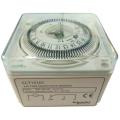 Timer Cơ - Hẹn Giờ Bật Tắt Tự Động - Điều Khiển Chiếu Sáng - 24h -7 Ngày - 230VAC Timer Schneider - CCT15101. 