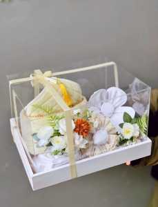 Kotak Pemberian Hati Elegan Warna-Warni dengan Tab - Ukuran S 20x30cm