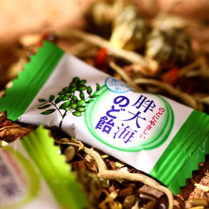 果草本润喉糖罗汉果清凉硬糖枇杷胖大海 New Years candy snacks bulk wholesale