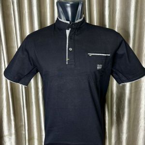 Kaos Fashion Pria Hugoclass Kerah shanghai Motif Polos Lengan Pendek Kasual Brand Dengan Tampilan Elegan Terbaru (Kancing dan Kantong Saku Hidup)