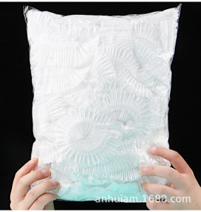 Kain Meja Sekali Guna 1PCS Disposable Table Cover Elastic Mouth Plastic Film Table Cover Thickened Waterproof Oilproof Round Table 一次性餐桌布