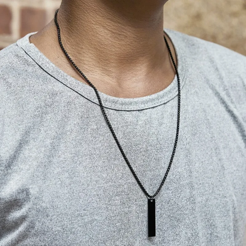 Simple shop necklace men