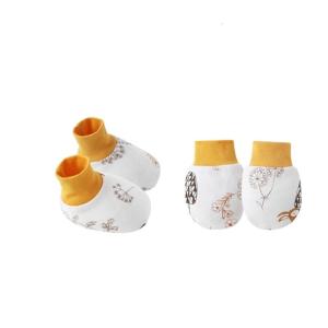 Breathable Gloves for Girl Boy No Scratch Mittens Socks Set Cotton Gloves and Footwear Hand Mittens Toddler Mitts