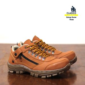 Cladico Sepatu Safety Murah Ringan Berkualitas Untuk Outdoor Lapangan Proyek Lion Low