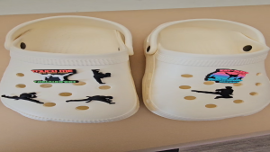 Charm gắn dép sticker cross dép sục mẫu C84 võ thuật