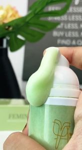 AIYU FEMININE WASH whitening FOAM HERBMild and effective