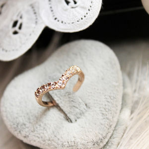 Stylespot⚡1pcs Cincin Desain Hati Kecil Mewah Ringan Untuk Wanita