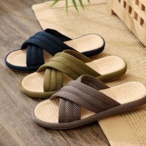 ZEEMIN Mans Summer New Four Seasons One Word Linen Slippers Soft Sole Non Slip Sweat-Absorbing Silent Home Slippers