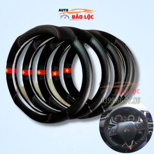 Bọc Vô Lăng thể thao mẫu cờ việt nam yêu nước cho xe hơi Size 38cm