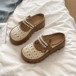 Free Shipping Thick-Soled Hollow-Out Sandals For Women Summer Outdoor Wear 2026 New Fashion Breathable Closed-Toe Half-Slippers