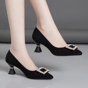 Free Shipping Pointed-Toe Pearl Flats WomenS Spring/Autumn New Collection Fashionable High-Heeled Shoes With A Square Buckle And Chunky Heel Suitable For Work