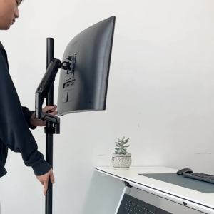 Computer Monitor Holder Arm Display Mounting Arm Computer Stand Floor Display Floor-Type Rack Mobile Computer Desk Suspension Mechanical Arm 17-32 Inches Display Mounting Arm Computer Stand Floor