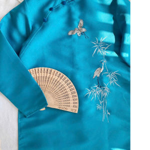 Áo dài Nam chất vải Tafta màu Xanh than thêu họa tiết Hạc vân mây sắc nét - Áo Dài Thiết Kế Linh Sơn