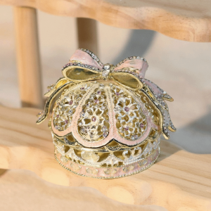 FIRST SONG Design Crown Jewelry Box Light Luxury Mini Size Creative Gift Box Small Ornaments European Style Jewelry Storage Valentines Day Gift
